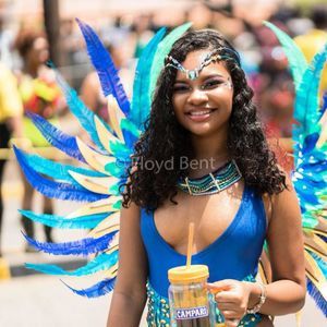 Meet your Posher, Liana